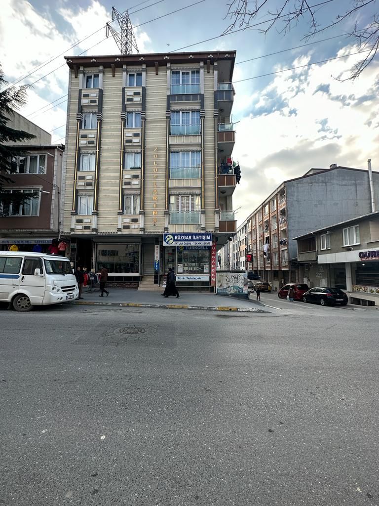 Rensa Gayrimenkul’den İstanbul Esenyurt’un Merkezinde 194 m2 Satılık Dükkan