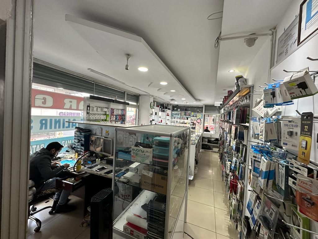 Rensa Gayrimenkul’den İstanbul Esenyurt’un Merkezinde 194 m2 Satılık Dükkan