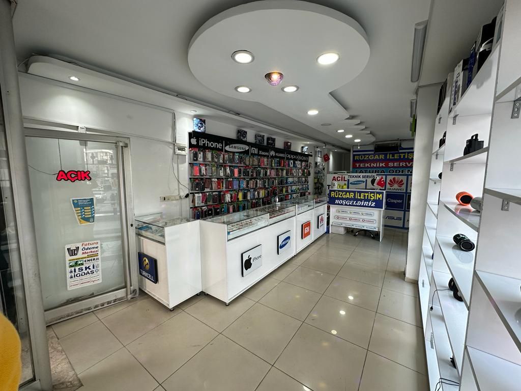 Rensa Gayrimenkul’den İstanbul Esenyurt’un Merkezinde 194 m2 Satılık Dükkan