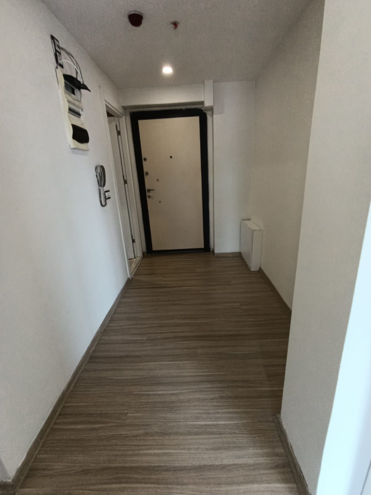 ESENYURT AKTOWERS REZİDANS’TA 2+1 TADİLATLI  SATILIK DAİRE