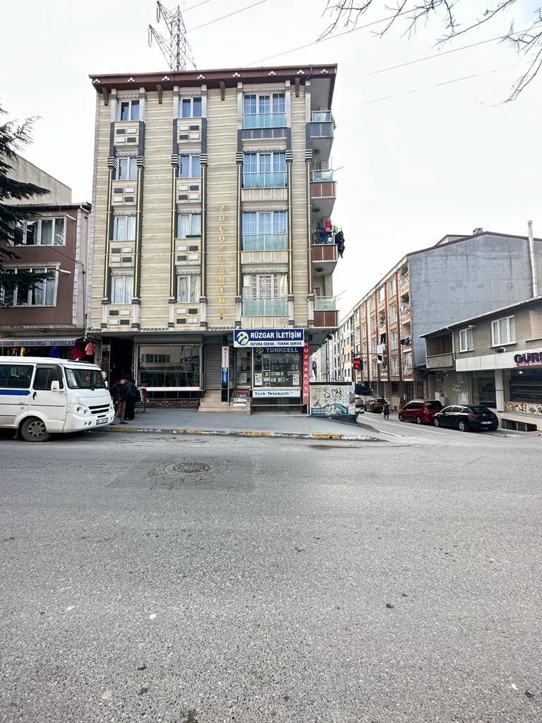 Rensa Gayrimenkul’den İstanbul Esenyurt’un Merkezinde 194 m2 Satılık Dükkan