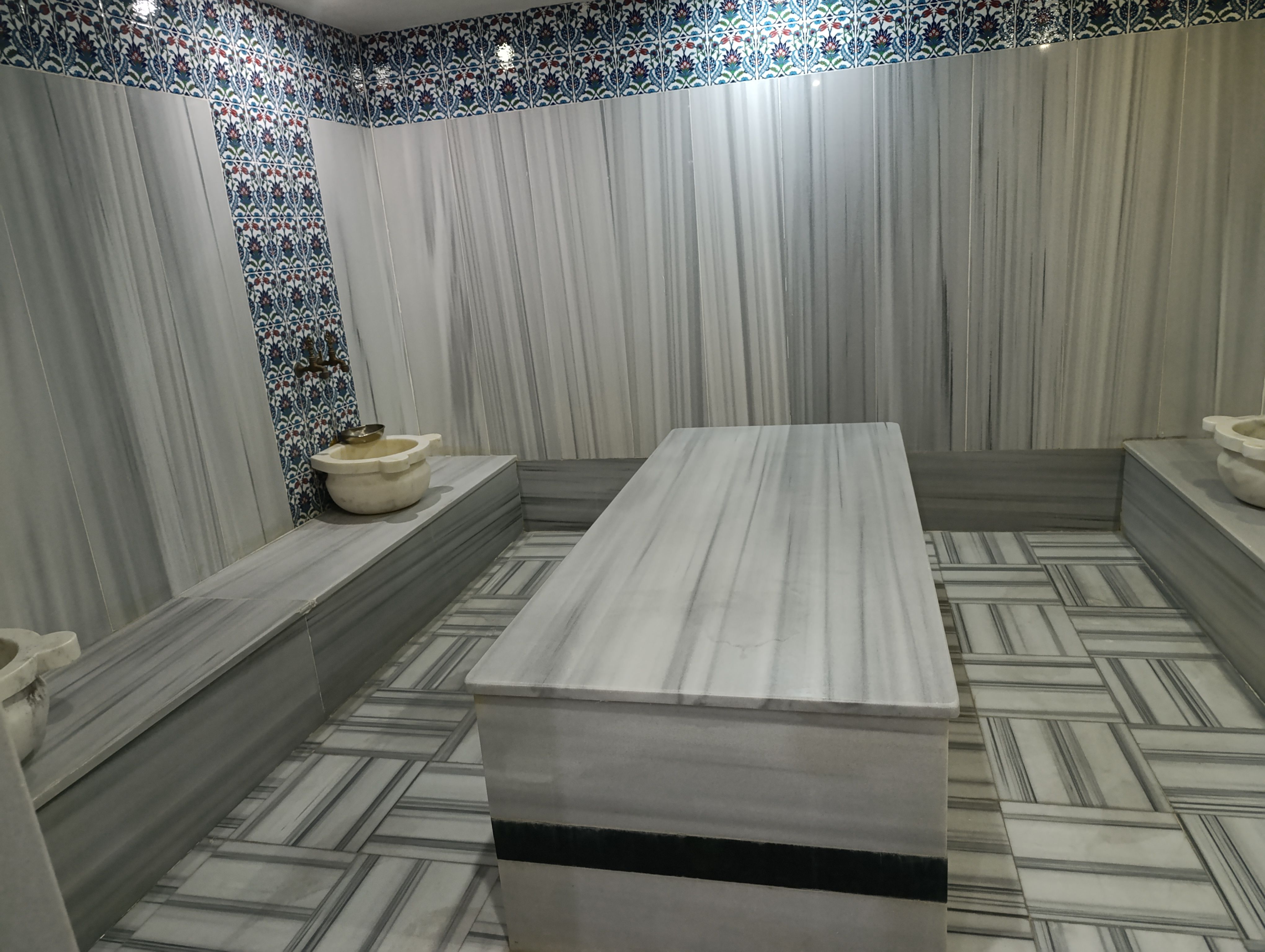 MİHMANDAR SİTESİNDE 4+1 TADİLATLI KİRALIK DAİRE (EYÜP)