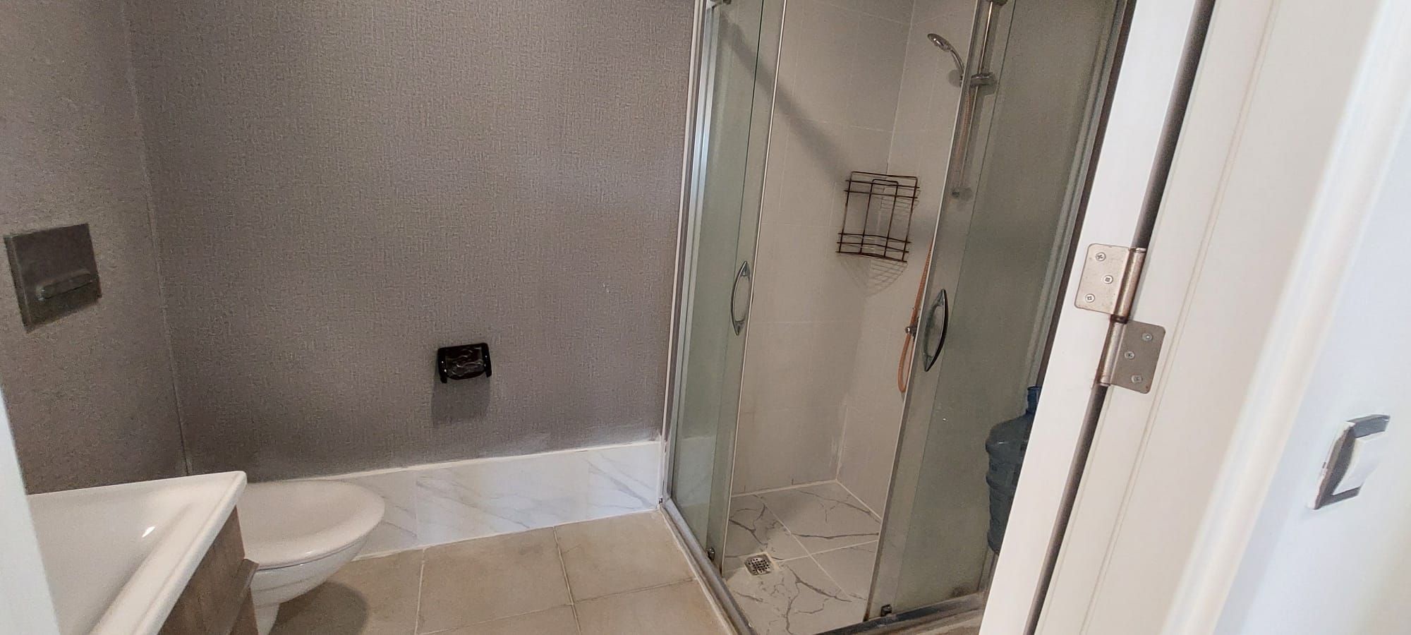 ESENYURT AKTOWERS REZİDANS’TA 2+1 TADİLATLI  SATILIK DAİRE